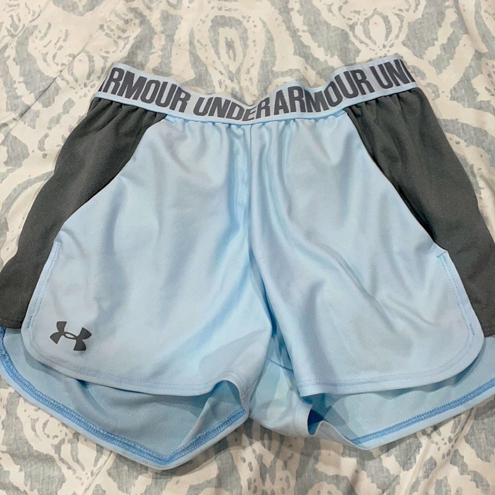 Under Armour Shorts 4in